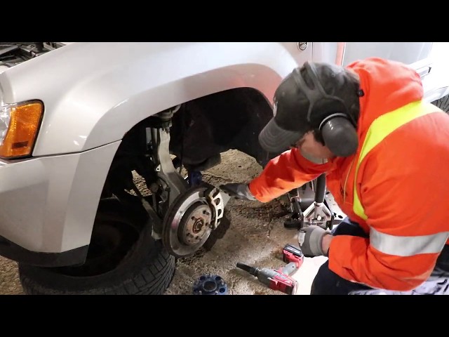 2005-2010 Jeep Grand Cherokee WK Complete Front Brake Job