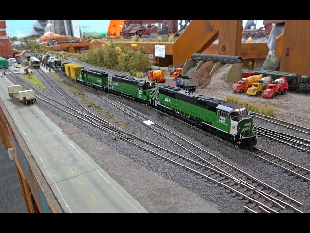 K10's Model Trains: HO Scale Trains In Action (8/19/23)