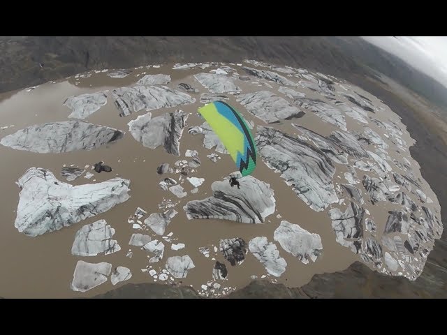 Magic Iceland 2019. Paramotor. VR180 3D 5.7k