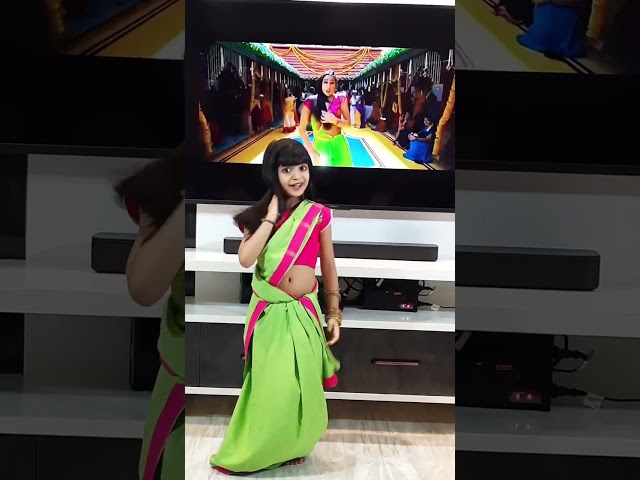 Cutest !! Chhoti Sara Dance Performance On Chaka Chak #Chakachak  #AtrangiRe #short #reels