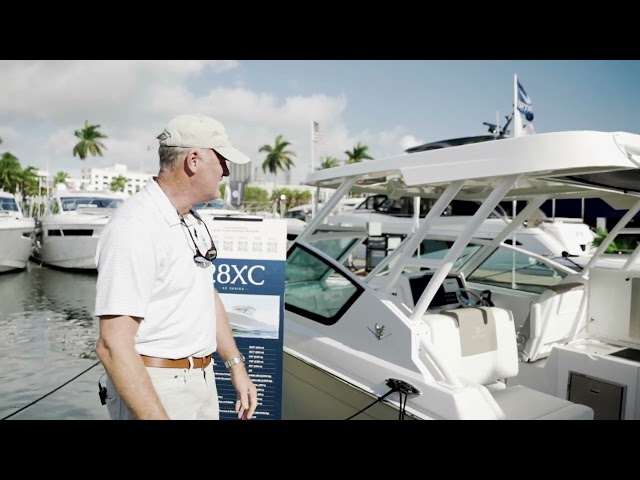 Bertram 28XC Walk-Through at the 2022 Palm Beach International Boat Show