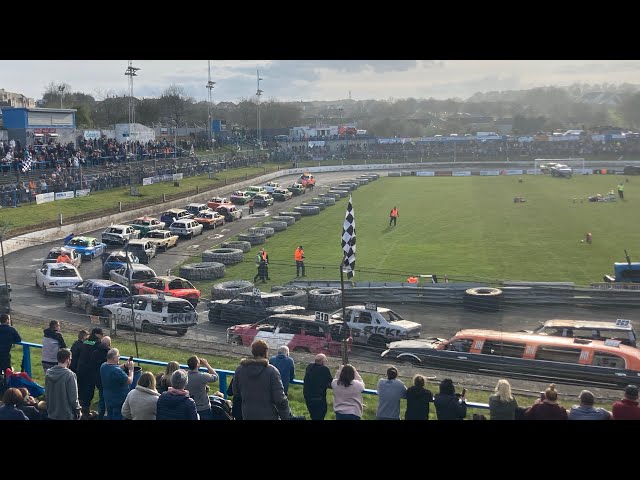 Unlimited banger BBA World Cup @ Cowdenbeath racewall 15/4/23