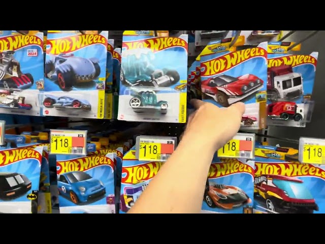 Hunting for Hot Wheels - Premium HW, Lacked Toys & More.