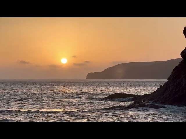 CLIP - Pôr do Sol - Calheta, Porto Santo