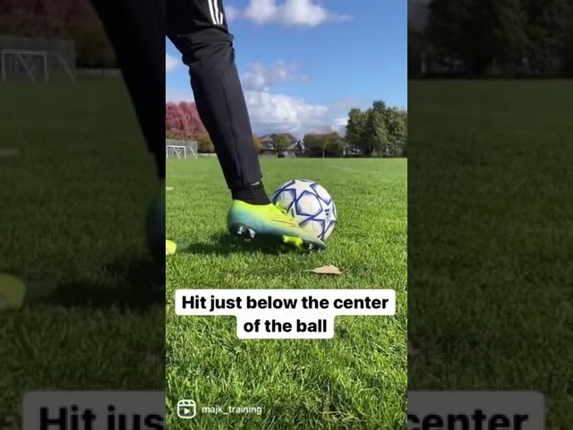 MAR-4 HOW TO HIT A LONG BALL #footballskills #soccer #football #cr7 #tutorialvideo #ronaldo