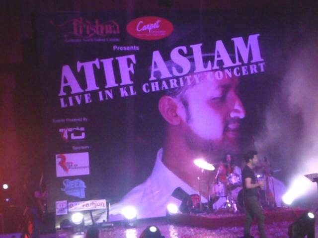 Atif Aslam best Singing Songs live malaysia Latest song