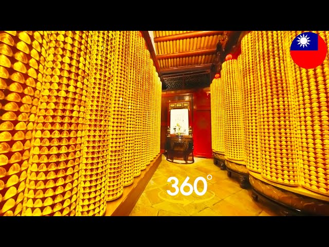 360° Tour: Longshan Temple's Enchanting Beauty Unveiled 🇹🇼 | Taiwan Travel Vlog (Ep. 4)