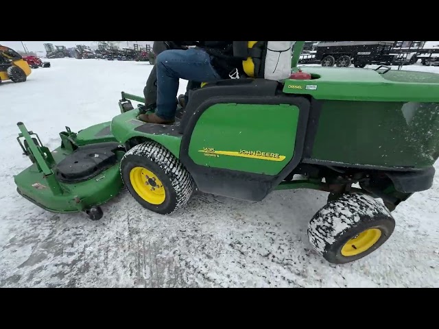 18 John Deere 1435 commercial front mount mower