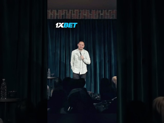 Неловко получилось 😂#стендап #юмор #standup #comedy #смех #угар #абушоу #abushow #shorts