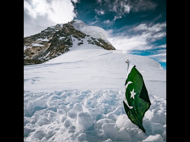 Pakistani climber  I wajid ullah climbed the mountain I rakaposhi I k2