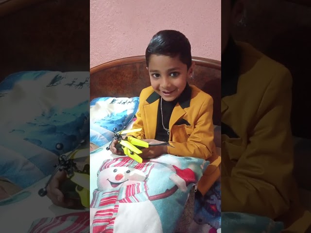 Vedant,s unboxing remote control helicopter 🚁