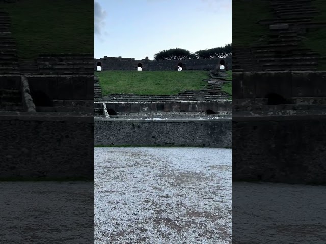 Check out the #amphitheatre of Pompeii | 🏟 Full circle view | Largest Pompeii stage #pompeii #stage