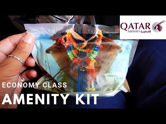 What's inside the Qatar amenity kit in economy class?