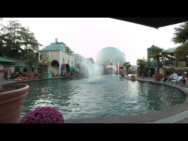 Europa-Park France fountain show in 3D 180 VR