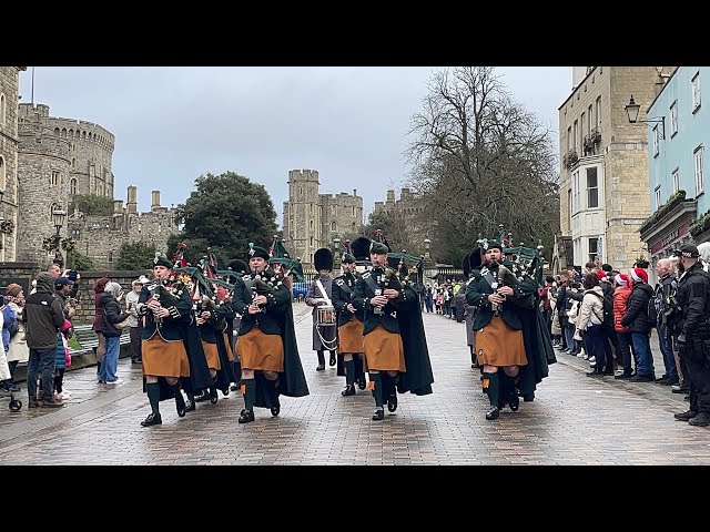 *LATE STEP OFF!* Changing the Guard Windsor - 21.12.2024