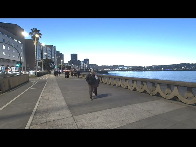 El Paseo Marítimo y el carril bici. A Coruña (VR180 3D)