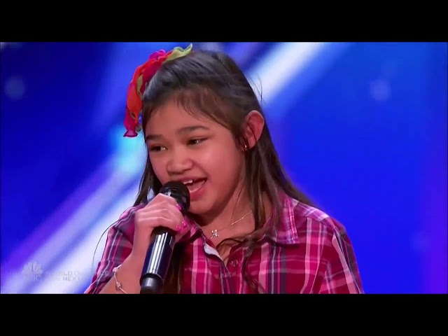 Angelica Hale  - Future Star STUNS The Crowd :: AuditionsEver! :: America’s Got Talent ::