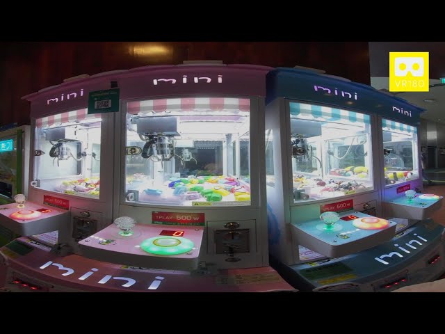 3D 180VR 4K Mini Claw Machines, Basketball Game & MarioKart in Arcade Shop