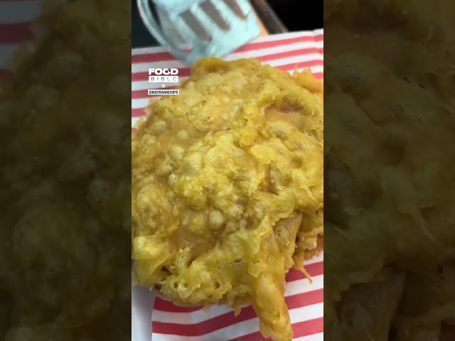 Battered chip butty 🍟😍              🎥: TikTok / ginosfishandchips