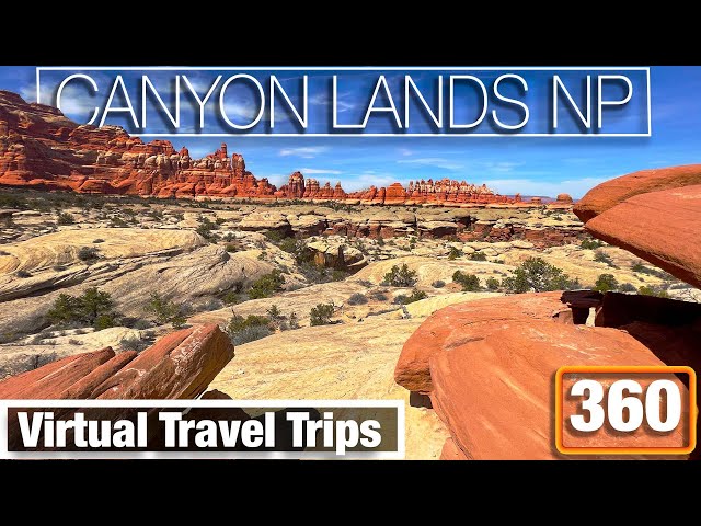 360 View - Canyonlands National Park - Hike through the red rocks of the Needles