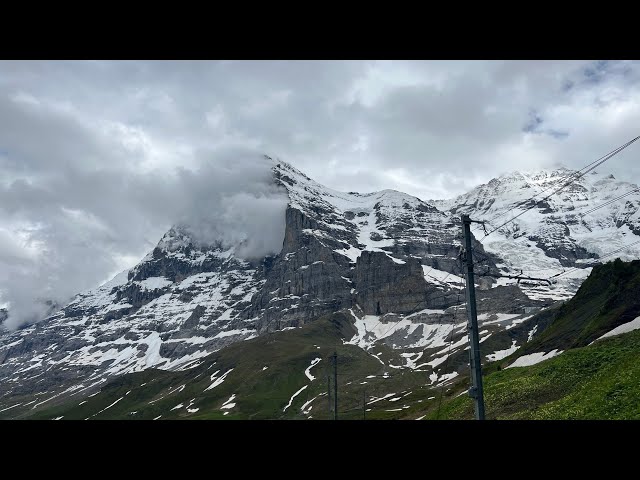 Kleine Scheidegg I Wengen - Kleine Scheidegg train I Switzerland Train Journey I 4K