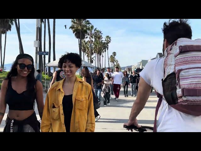 Venice Boardwalk, Los Angeles, California, Saturday afternoon walking with me…