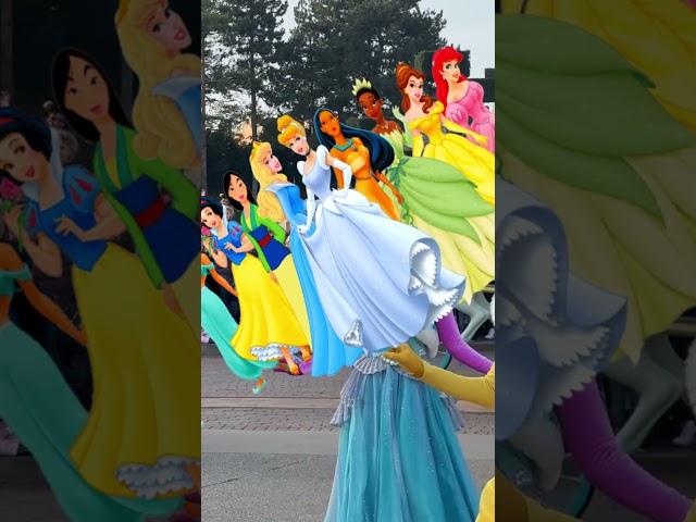 😨This is how the Disney princesses would look if bitten by zombies😨