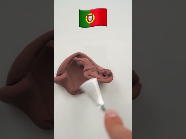 Portugal flag color? 🇵🇹