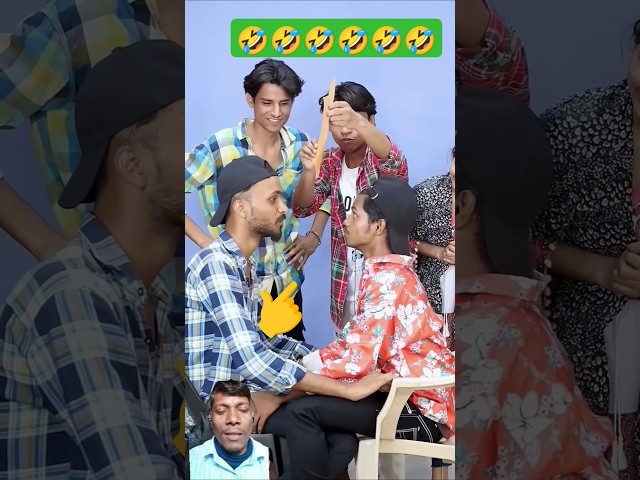 Hold paper with lip challenge😂 #entertainment #friendship #priyalkukrejafc #comedygenre #crazycomedy