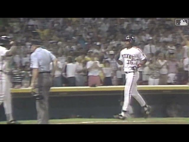 Albert Belle's First Home Run at Cleveland Stadium. CLE vs NYY (7-24-1989)