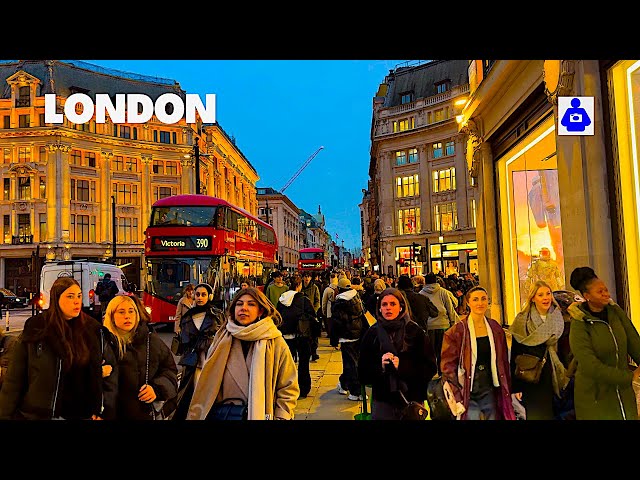 London Winter Walk 🇬🇧 OXFORD Street to Holborn | Central London Winter Walking Tour [4K HDR]