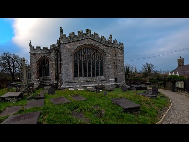 VLOG 110 - North Wales Pub Walk. Llanbedrog The Ship Inn.