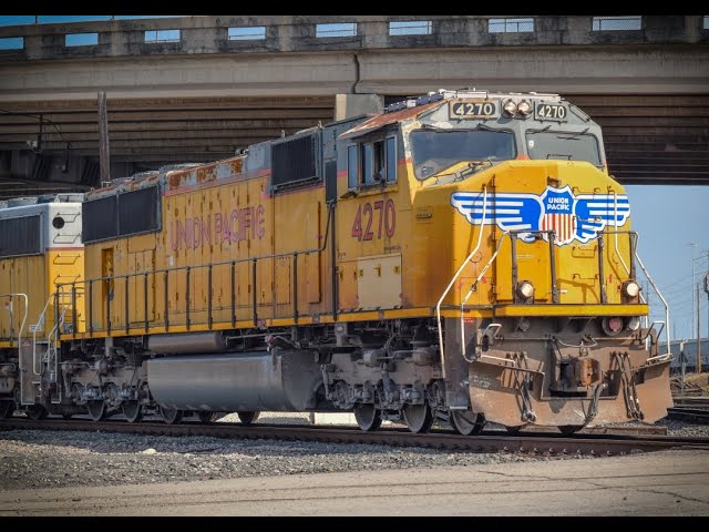 Classic EMD Power!  W Settegast Junction (Houston, Tx)