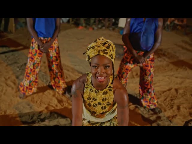 Dobet Gnahoré - "Ayoka" (Official Music Video)