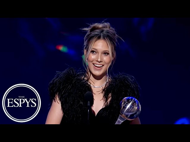 Eileen Gu wins Best Breakthrough Athlete award | 2022 ESPYS