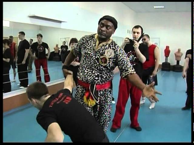 HARDCORE SILAT ! Maha Guru De-Bordes in Moscow! LUMPAT HARIMAU