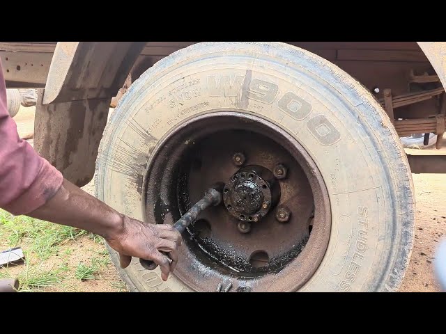 Stuck Nuts : Wheel Seal Leak  How to Removal Axle, Hub and wheel