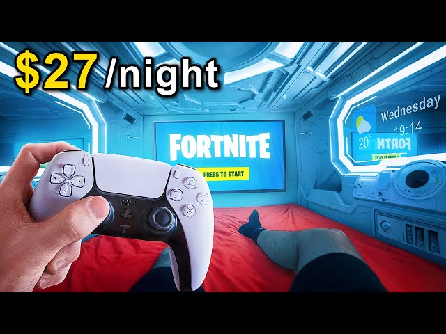 I Tried “Gaming” Capsule Hotels!