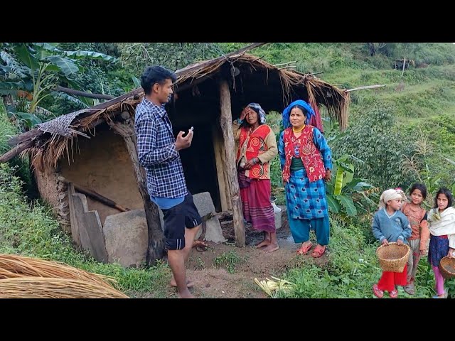 This is Himalayan village life in Nepal ||daily Activities people in Nepali mountain village lifesty