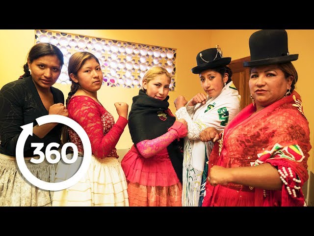 Fight Back with the Cholitas | La Paz, Bolivia 360 VR Video | Discovery TRVLR