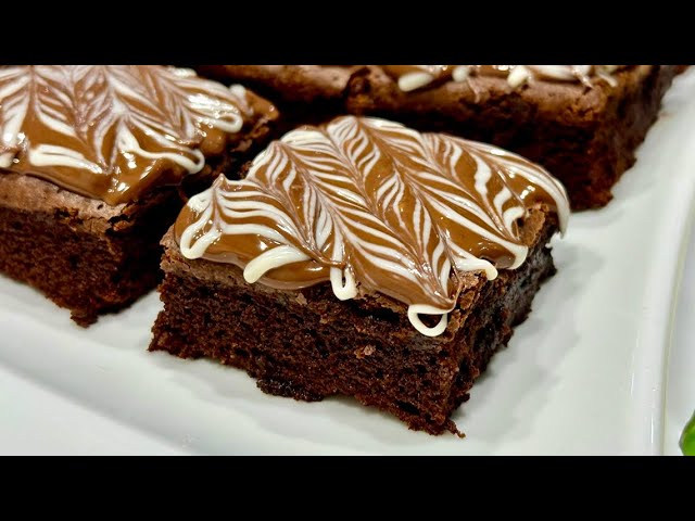 A delicious homemade chocolate cake in 15 minutes! A festive dessert recipe for everyone!