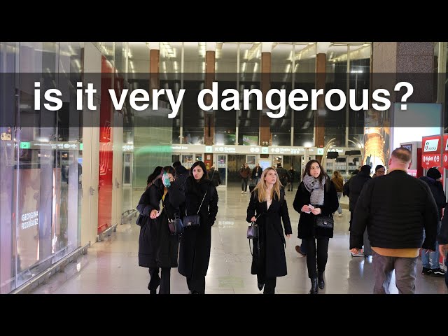 Walking around Termini station area: is it really dangerous? (Guided Tour)  Rome, Italy. 4K HDR