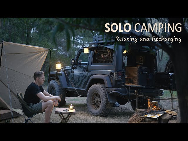 SOLO CAR CAMPING with a GADGET JEEP Wrangler [ cosy night, campfire food, bushcraft, asmr ] SoC Ep21