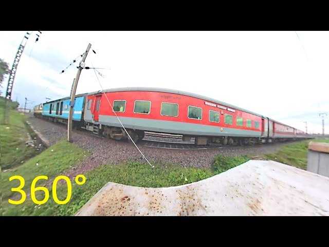 Rajdhani Express 360° VR View | Indian Railways