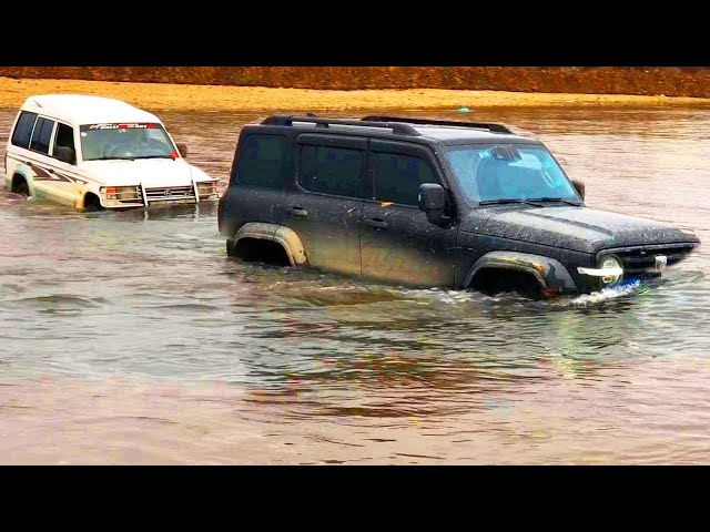 Land Cruiser, Tank 300 vs Jeep Wrangler Team PK Off-road Driving | Jeep Team