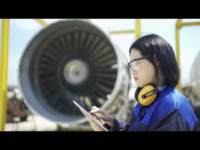 Career Focus - Aviation Management