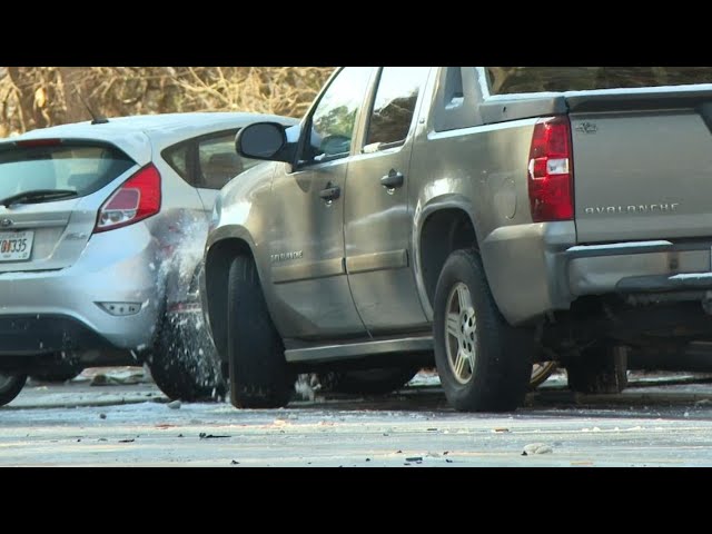 Raw video | Cars slipping and sliding, crashing on ice in DeKalb County