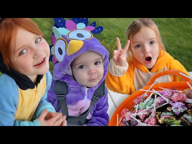 NAVEY’s First Trick or Treat!! Adley & Niko run their Bluey Costumes across the neighborhood 4 candy