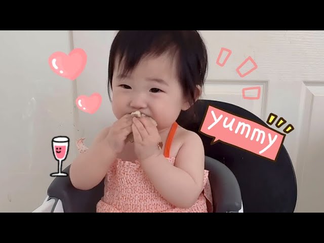 Baby Valerie enjoys eating pancakes #babyvalerie  #hungrybaby 10m+ cute baby breakfast eating moment