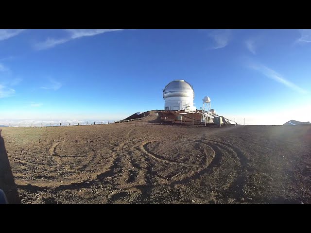 Mauna Kea summit climb with Jeep Wrangler and Insta360 camera in April 2021